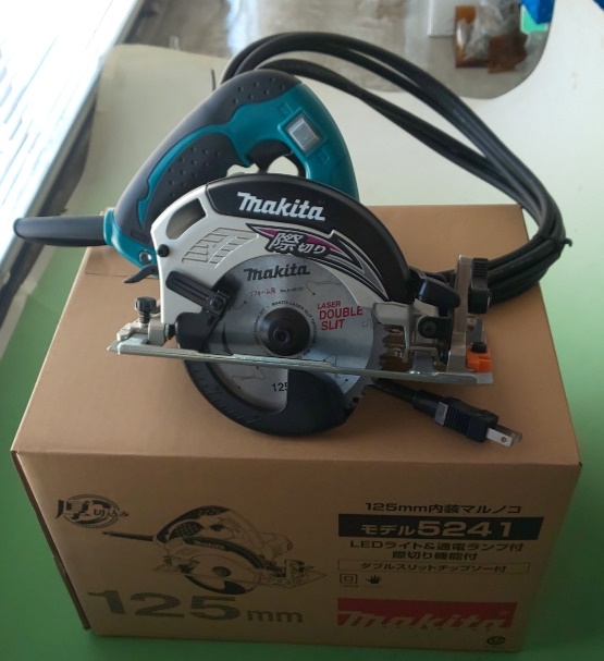 スポーツ/アウトドアマキタ　makita　丸ノコ　内装丸ノコ